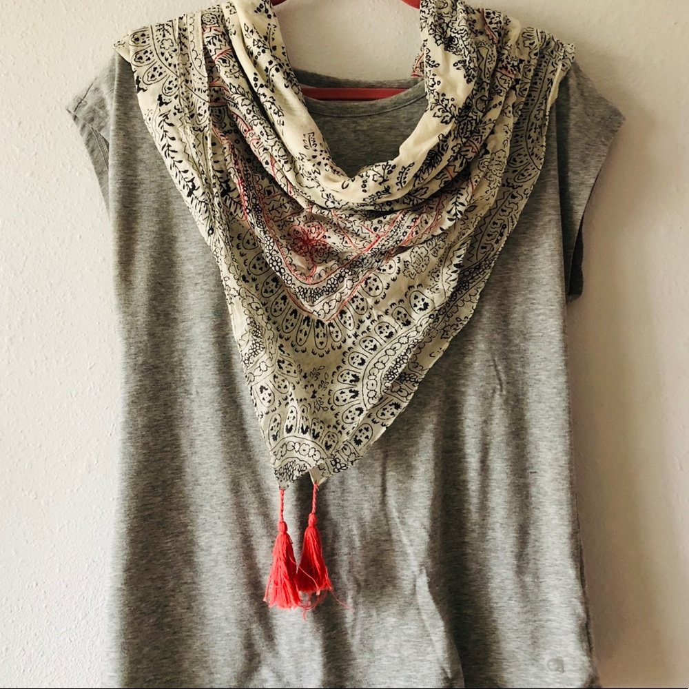 Black & Pink square scarf